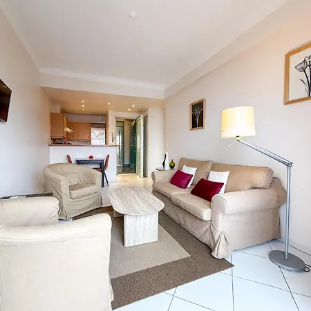 - Croisette - Direct Facing Palais Des Festivales - Id709 Square9 Apartman